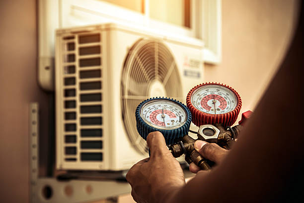 Professional Ac Installation technician working in Center City, MN
